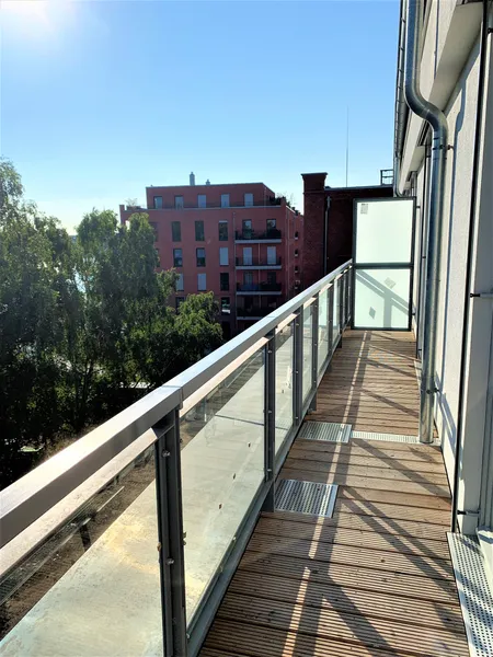 Moderner Wasserblick im Spreekarree – 2 Zimmer zum Verlieben — photo 1
